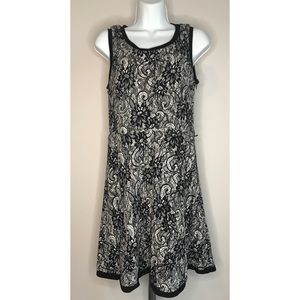 Loft Side Zip Black & Beige 10P Dress